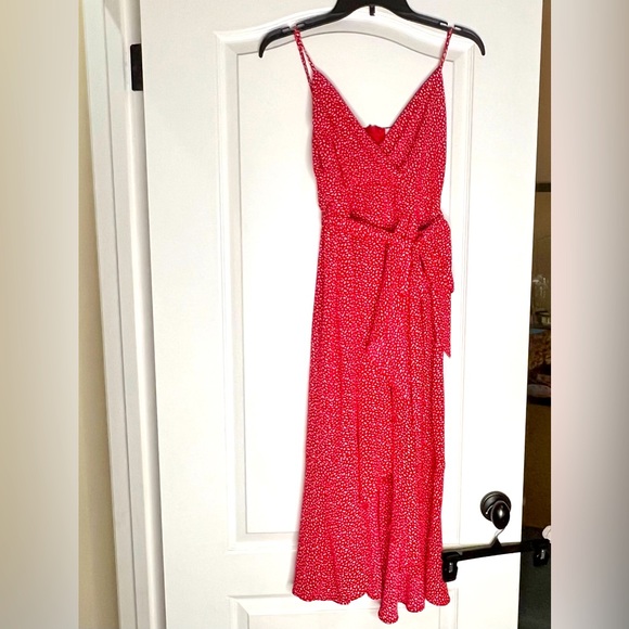 Hi Low Dress - Picture 1 of 7
